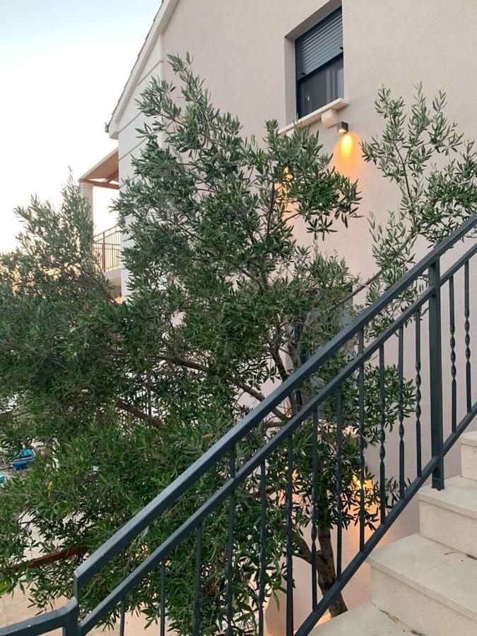 Apartman Vitanov Vinišće Eksteriør billede